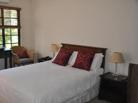 Room image 11