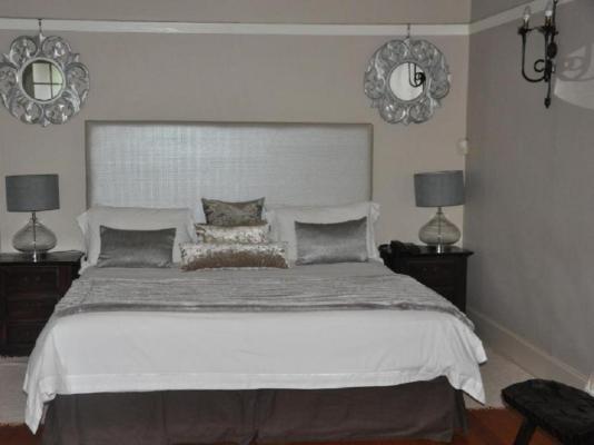 Room image 13