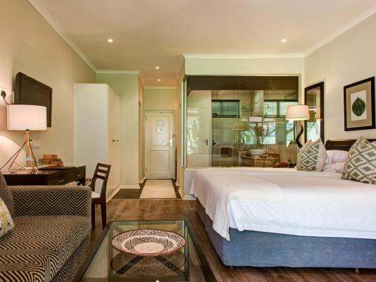Room image 4
