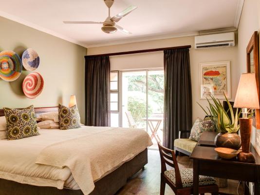 Room image 4