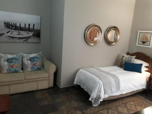 Room image 1