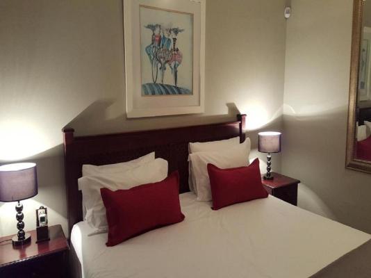 Room image 7