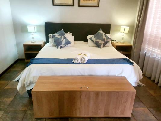 Room image 1