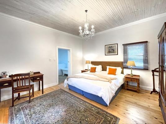 Room image 2