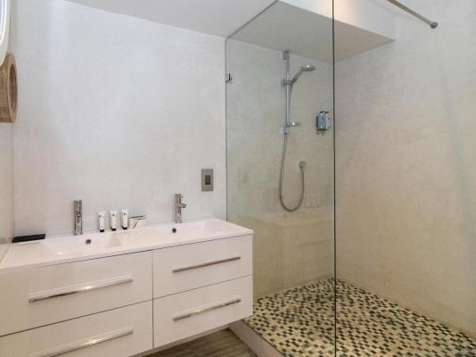 Room image 2