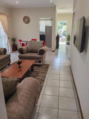 Lunford Apartment - 194279