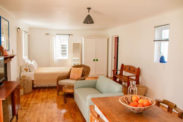 Paternoster Villas Accommodation - 194285