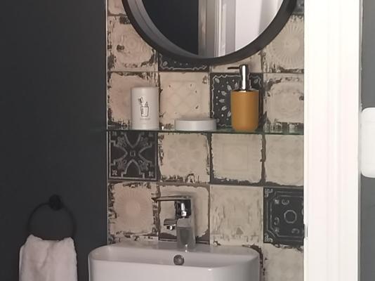 Room image 1