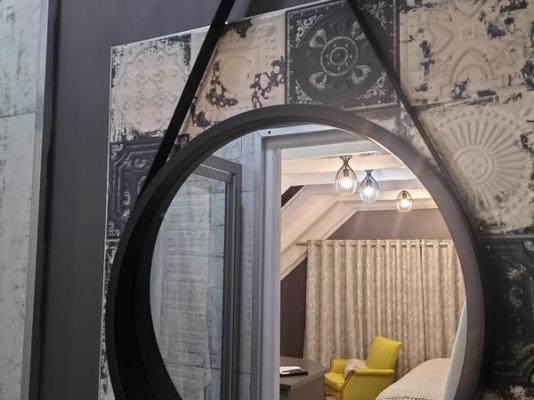 Room image 3