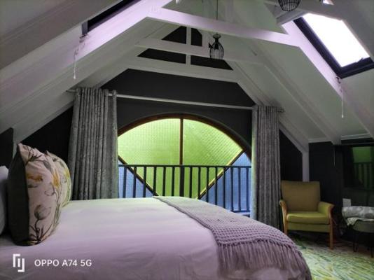 Room image 11