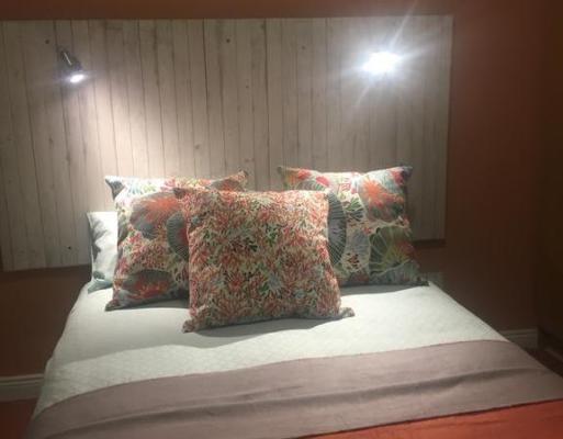 Room image 1