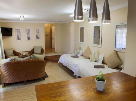 Room image 2