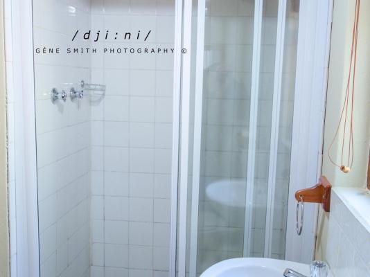 Room image 1