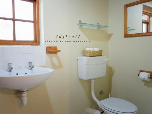 Room image 2