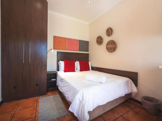 Room image 7