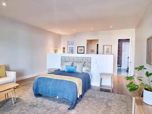 Room image 4