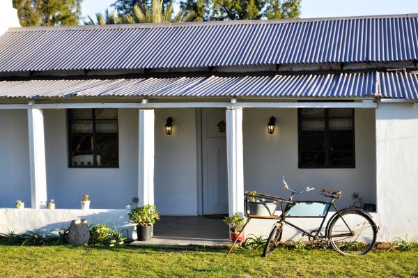 Avonsrus Guest House - 194532