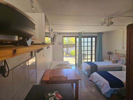 Room image 6