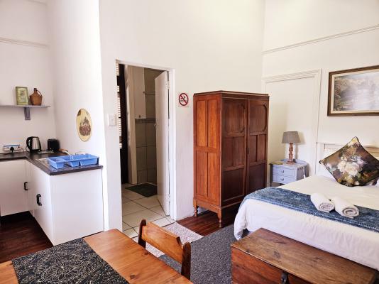 Room image 7
