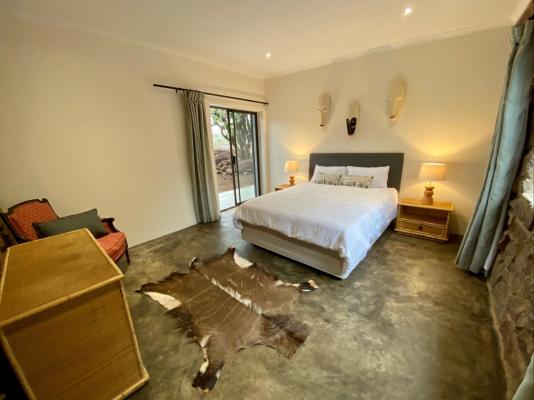 Room image 3