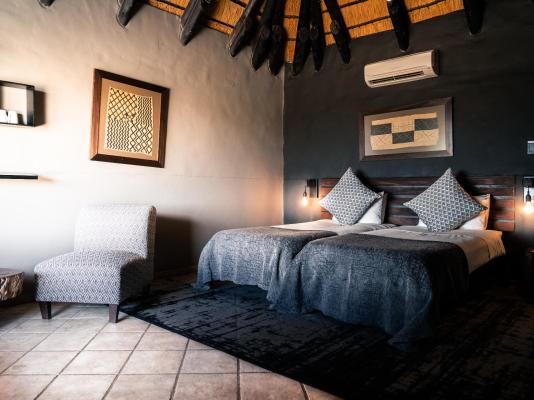 Room image 3