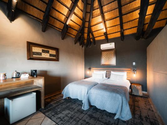 Room image 1