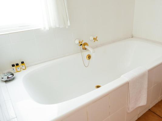 Room image 1