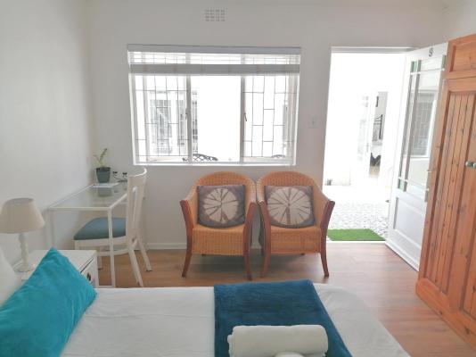 Room image 11