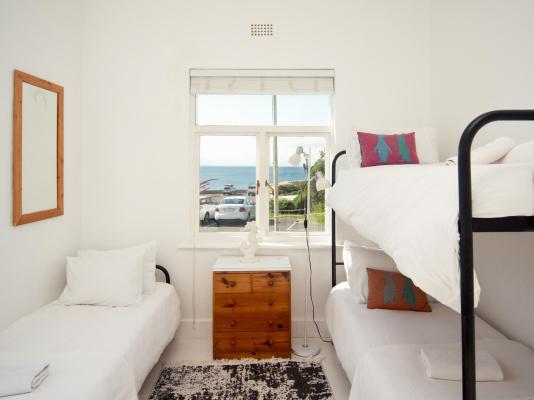 Room image 7