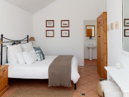 Room image 6
