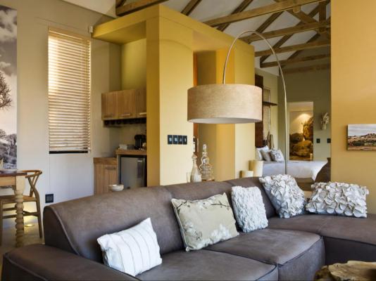 Room image 4