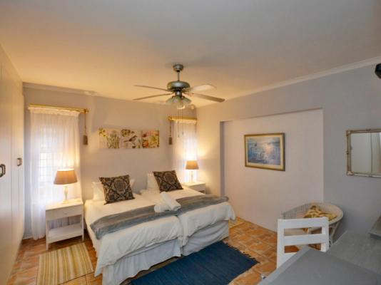 Room image 2