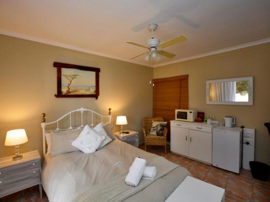 Room image 3