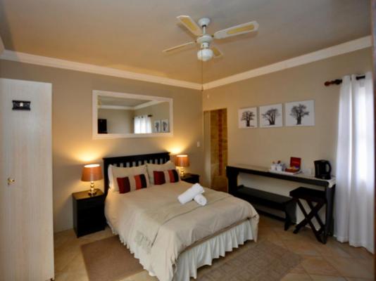 Room image 5
