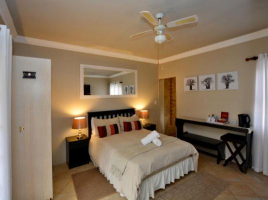 Room image 13