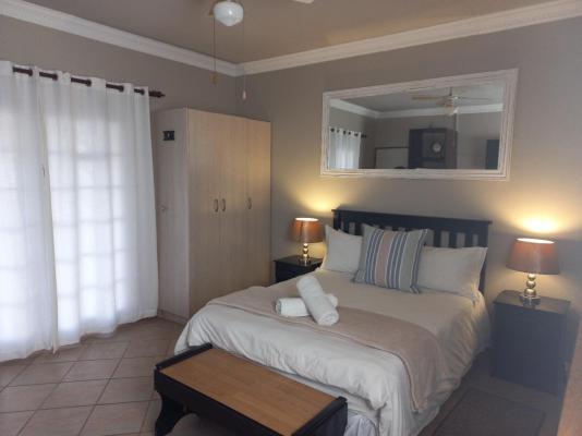 Room image 15