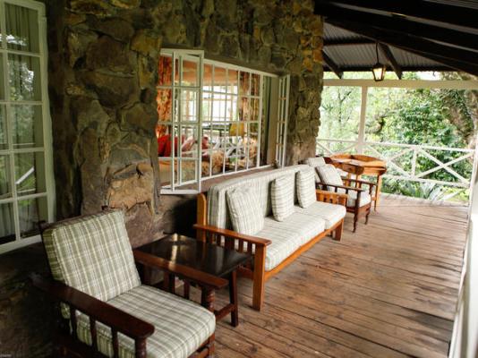 Reilly's Rock Hilltop Lodge - 195336