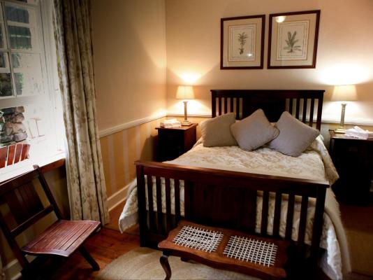 Room image 3