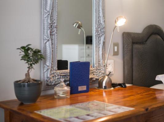 Room image 1