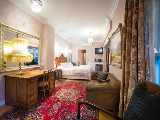 Room image 1