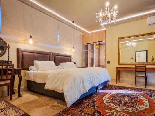 Room image 2