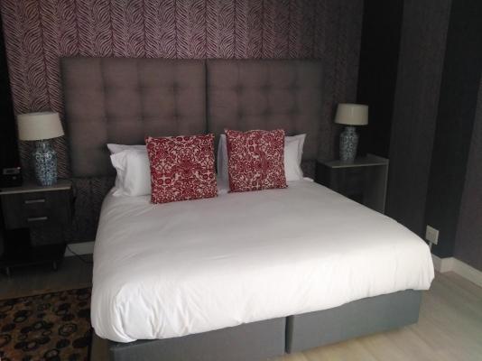 Room image 2
