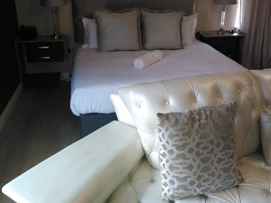Room image 1