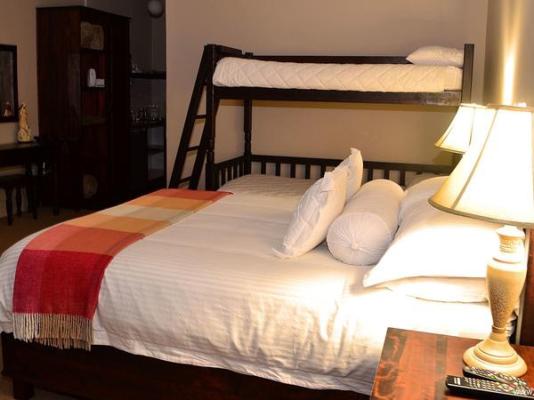 Room image 2