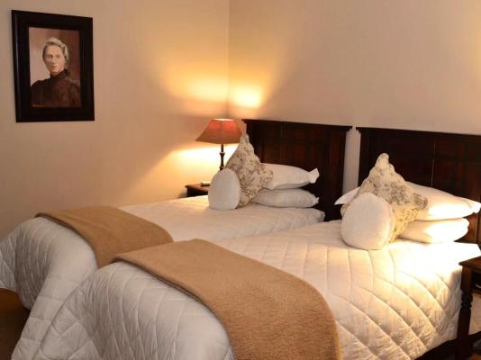 Room image 2