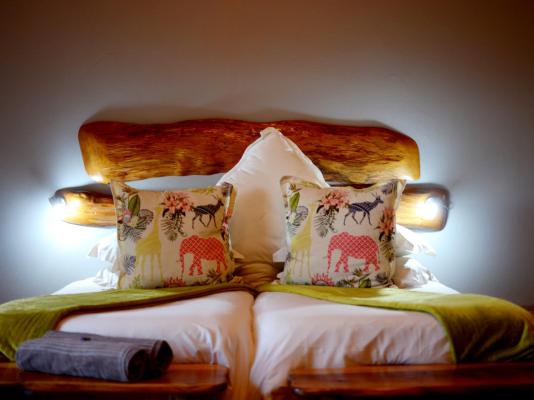 Room image 1