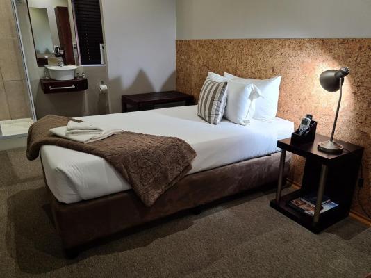 Room image 19