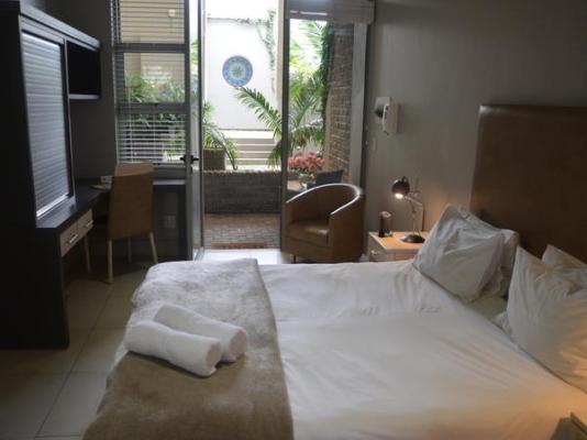 Room image 2