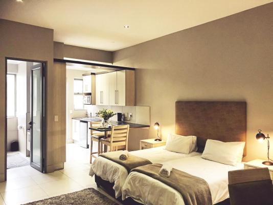 Room image 5