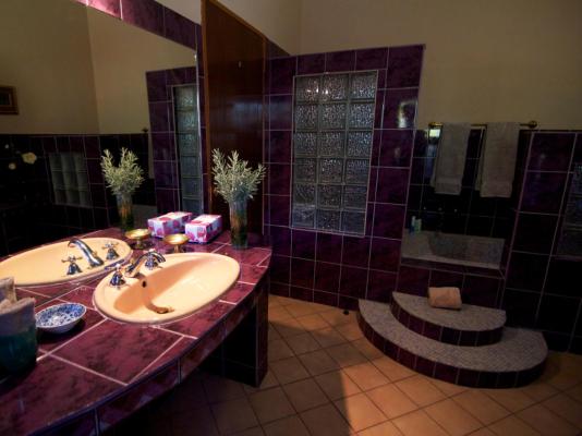 Room image 2